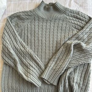 Women's Green Cable Knit Sweater